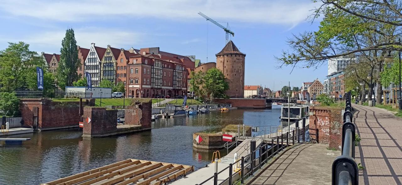 46 négyzetméteres, 3 hálószobás Apartman 1 fürdőszobával Long Gardens területén Gdańsk Kültér fotó