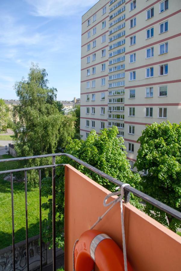 46 négyzetméteres, 3 hálószobás Apartman 1 fürdőszobával Long Gardens területén Gdańsk Kültér fotó