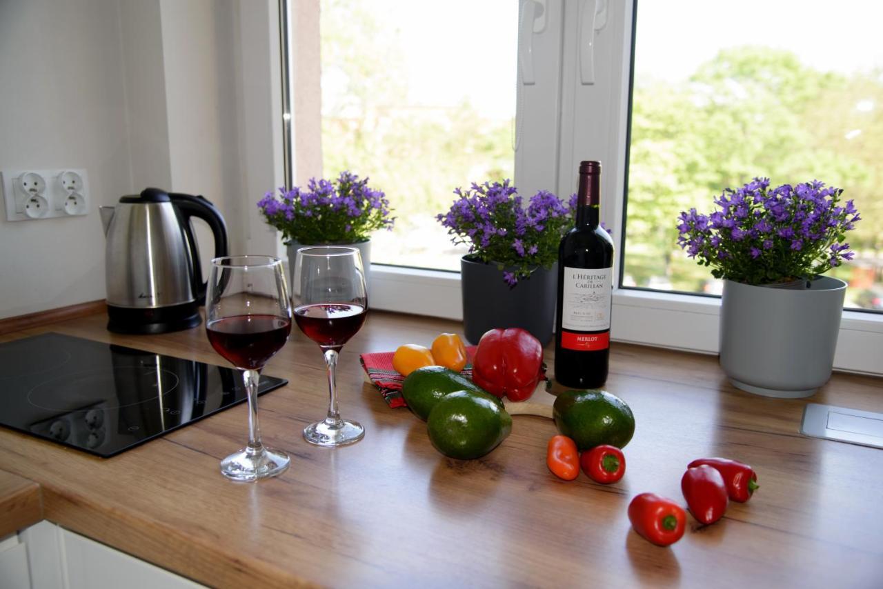 46 négyzetméteres, 3 hálószobás Apartman 1 fürdőszobával Long Gardens területén Gdańsk Kültér fotó